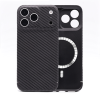 Carbon Cover iPhone 17 Pro Max