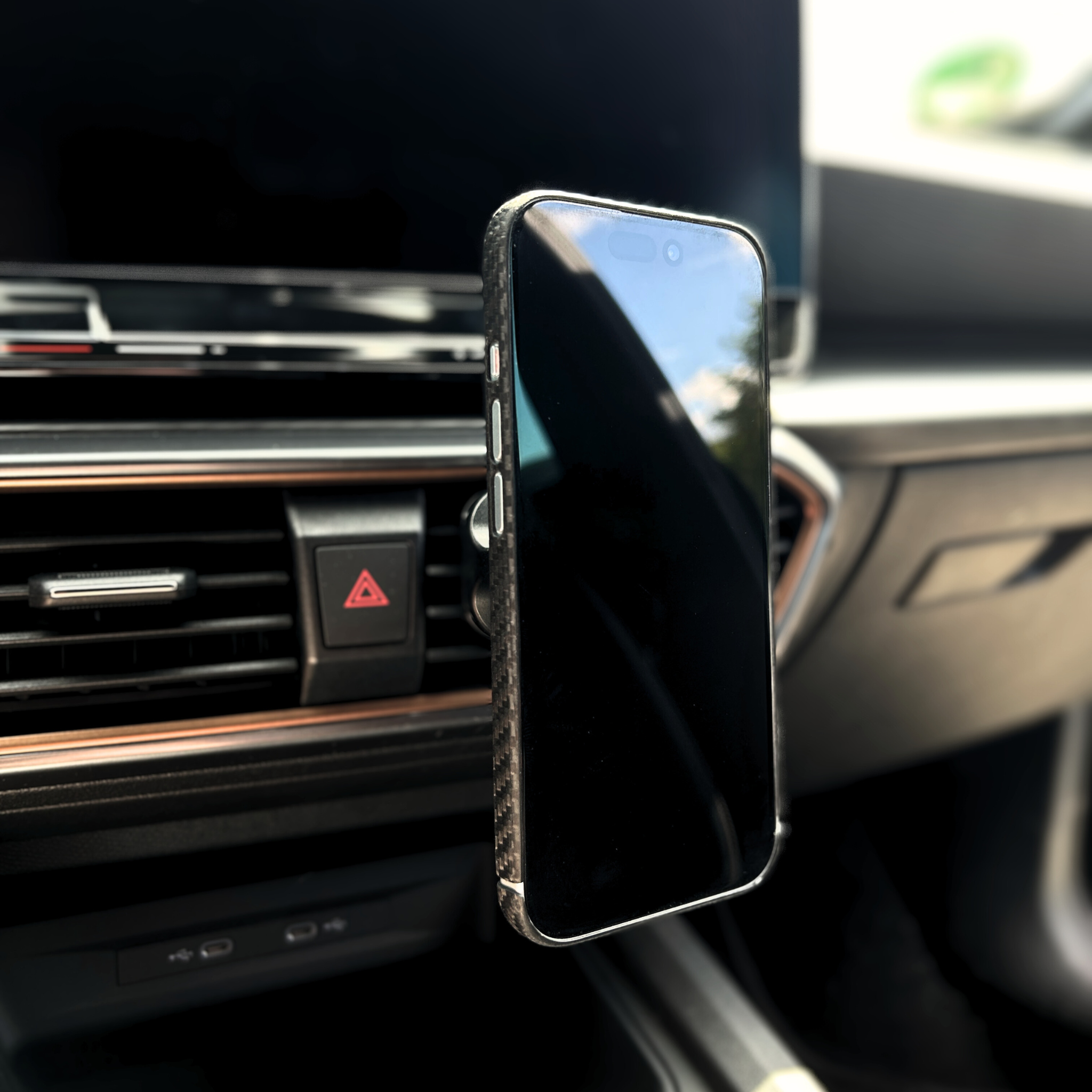 Magnetische houder voor in de auto met zuignap, compatibel met MagSafe Magnetische houder voor in de auto met zuignap, compatibel met MagSafe